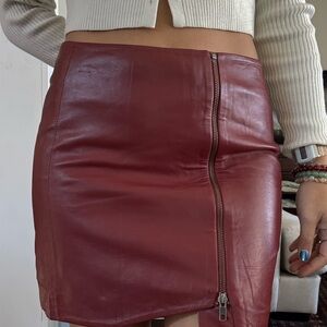 Leather Red Skirt with Zipper - size 6